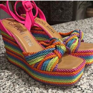 Gianni Bini Pink Wedge Shoes with Vibrant Design